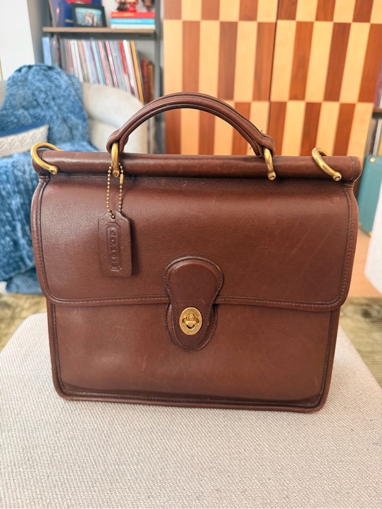Coach Handbags - Coach Vintage Willis Brown Leather Brass Hardware